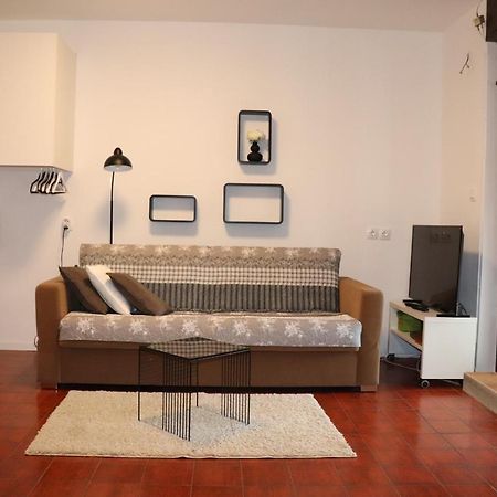 Apartments Zvezdica*** With Garden Zambratija  Dış mekan fotoğraf