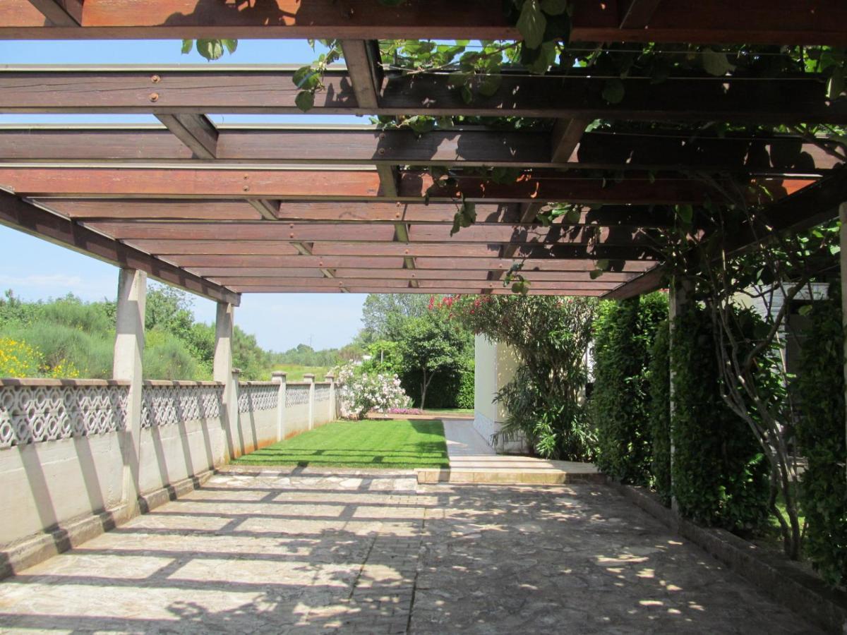 Apartments Zvezdica*** With Garden Zambratija  Dış mekan fotoğraf